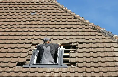 Pose de velux à Lamasquère